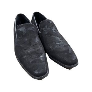 Van heusen black camo loafers